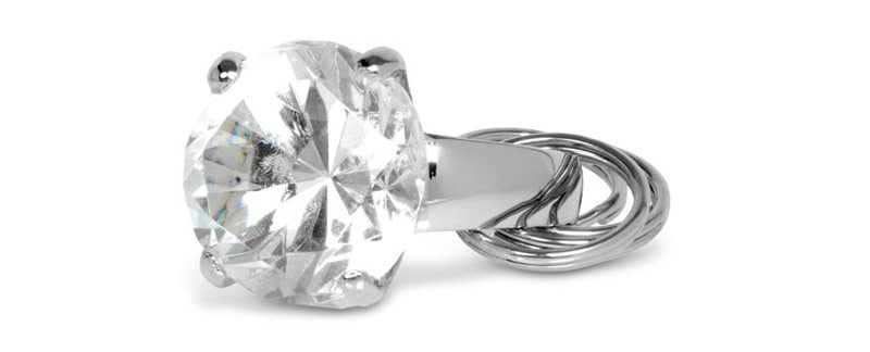 privezak prsten dijamant