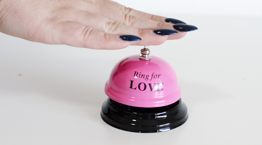 Zvono Za Ljubav
