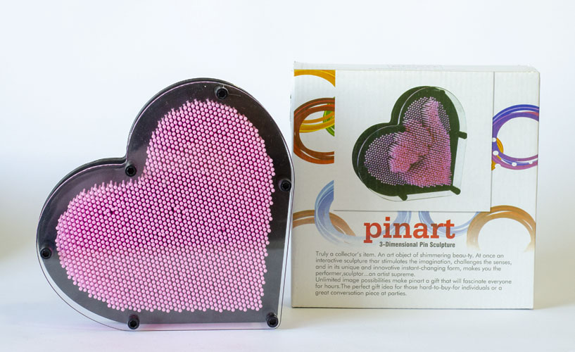 Pin art srce u obliku srca